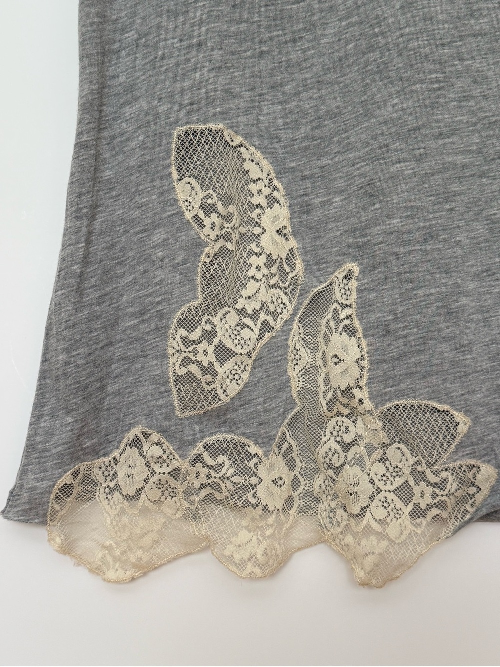 Anthropologie Women's Gray Lace Appliqué Tank Top - Picture 2 of 4